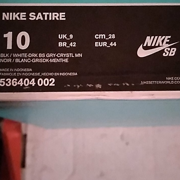 Nike SB skateboarding shoes - Picture 4 of 4